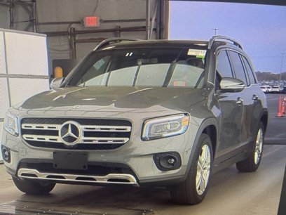 Used 2023 Mercedes-Benz GLB 250 4MATIC w/ Premium Package