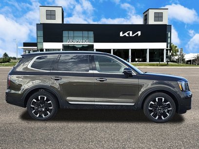 New 2025 Kia Telluride SX w/ SX Captain's Chair Package