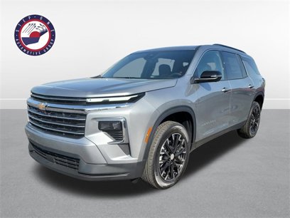 New 2025 Chevrolet Traverse LT w/ Sun and Wheel Package