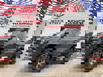 New 2025 Toyota 4Runner Trailhunter