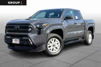 New 2025 Toyota Tacoma SR5