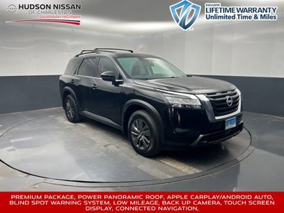 Used 2022 Nissan Pathfinder SV