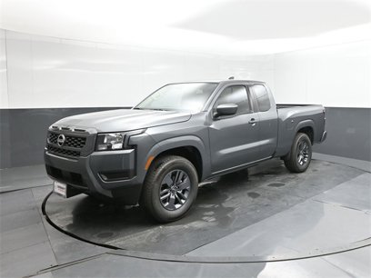 New 2025 Nissan Frontier SV