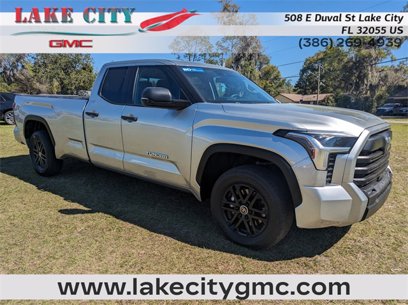 Used 2022 Toyota Tundra SR5 w/ SR5 Convenience Package