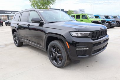New 2025 Jeep Grand Cherokee L Limited w/ Black Appearance Package