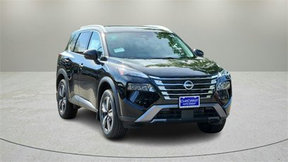 New 2025 Nissan Rogue SL w/ SL Premium Package
