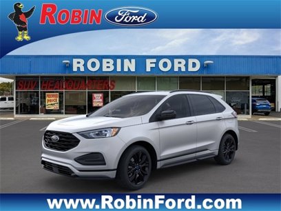 Used 2024 Ford Edge SE w/ Black Appearance Package