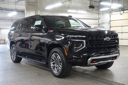 New 2025 Chevrolet Suburban Z71 w/ Z71 Off-Road Package