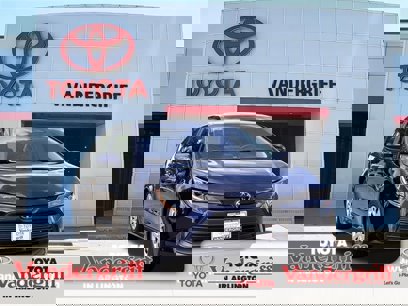 Used 2025 Toyota Corolla LE