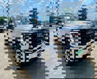 New 2024 GMC Sierra 2500 Pro