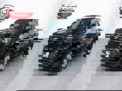 New 2025 Toyota Tacoma SR5