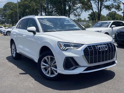 New 2025 Audi Q3 2.0T Premium Plus