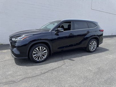 Used 2022 Toyota Highlander Platinum