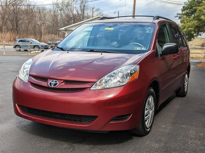 Used 2009 Toyota Sienna LE