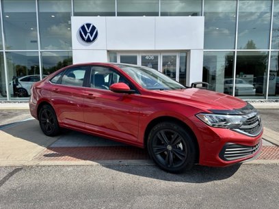 Used 2023 Volkswagen Jetta SE