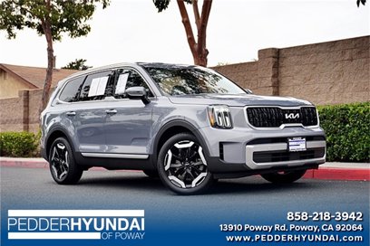 Used 2023 Kia Telluride EX w/ EX Captain's Chair Package