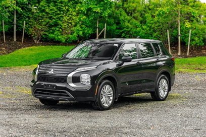 Used 2022 Mitsubishi Outlander ES