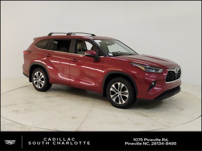 Used 2023 Toyota Highlander XLE