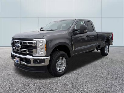 New 2025 Ford F350 XLT