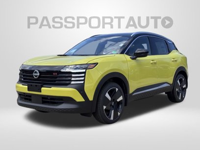 New 2025 Nissan Kicks SR w/ SR Premium Package