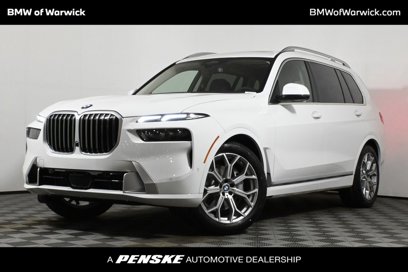 New 2025 BMW X7 xDrive40i w/ Premium Package