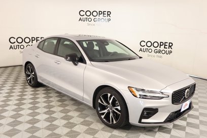 Used 2023 Volvo S60 B5 Plus