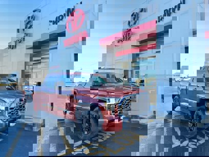 New 2025 Toyota Tundra Platinum
