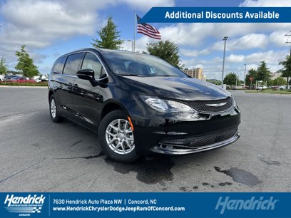 New 2025 Chrysler Voyager LX