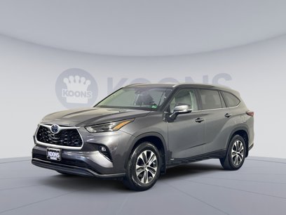 Used 2024 Toyota Highlander XLE