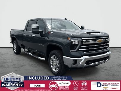 New 2025 Chevrolet Silverado 3500 LTZ w/ LTZ Convenience Package