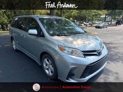 Used 2020 Toyota Sienna LE