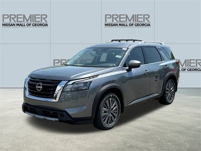 New 2025 Nissan Pathfinder SL w/ SL Premium Package