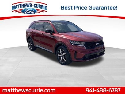 Used 2022 Kia Sorento EX w/ Panoramic Sunroof Package