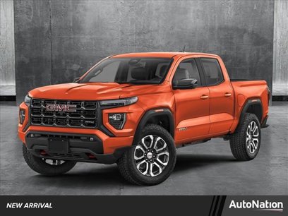 New 2025 GMC Canyon AT4 w/ Nightfall Edition