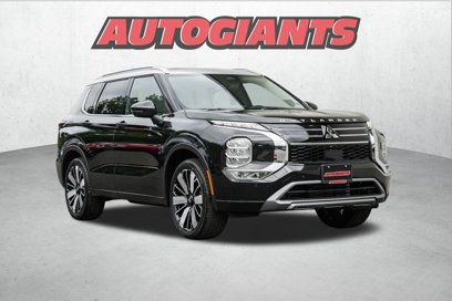 New 2025 Mitsubishi Outlander AWD