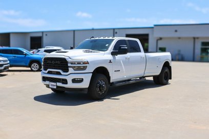 New 2025 RAM 3500 Laramie w/ Night Edition