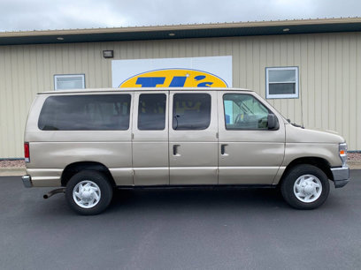 Used 2011 Ford E-350 and Econoline 350 XLT