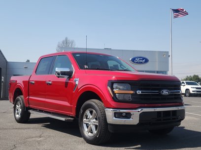 New 2025 Ford F150 XLT w/ Equipment Group 302A MID