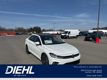 New 2025 Volkswagen Jetta SE