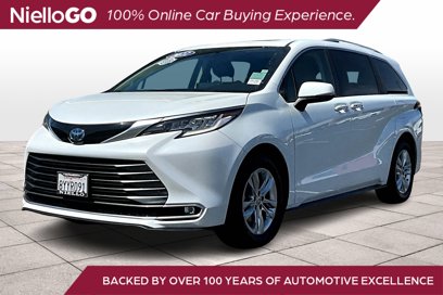 Used 2022 Toyota Sienna Limited