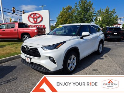 Used 2023 Toyota Highlander LE