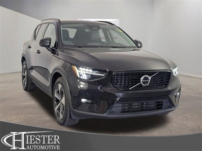 Used 2023 Volvo XC40 B4 Ultimate