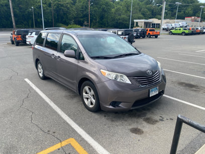 Used 2015 Toyota Sienna LE