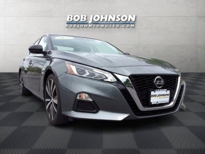 Used 2022 Nissan Altima 2.5 SR