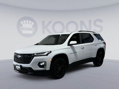 Used 2022 Chevrolet Traverse LT w/ Midnight/Sport Edition