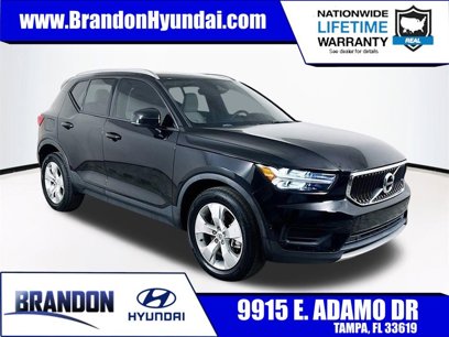 Used 2019 Volvo XC40 T4 Momentum