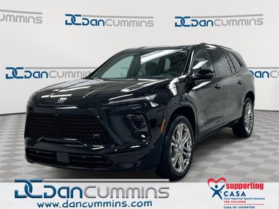 New 2025 Buick Enclave Sport Touring w/ Power Package