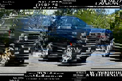 Used 2024 GMC Yukon SLT
