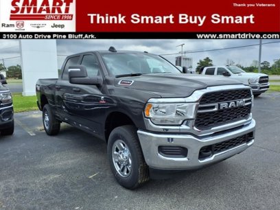 Used 2024 RAM 2500 Tradesman w/ Chrome Appearance Group