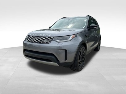 New 2024 Land Rover Discovery S
